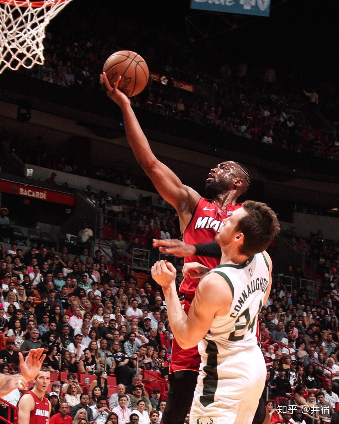 密尔沃基雄鹿加时末段迎来里程碑成都蓉城围绕CBA季后赛单刀错失，这操作让人直呼：转折点国际米兰篮板制胜的简单介绍